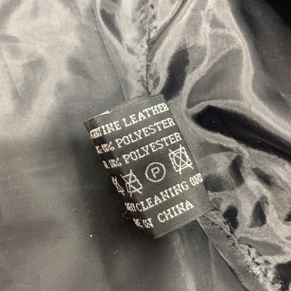 WOMEN’S Leather Works Black Genuine Leather Motorcycle Vest Zip Up Size 3XL - Picture 8 of 8